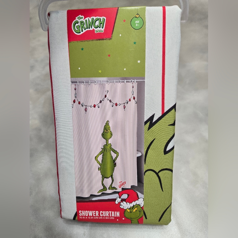 Kohl's Grinch Green and White Shower Curtain Size 70" X 72"